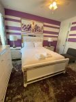 Bedroom 2 : Queen bed